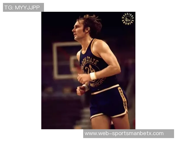 东契奇湖人首秀30场狂砍881分创队史新高超越天勾与老詹